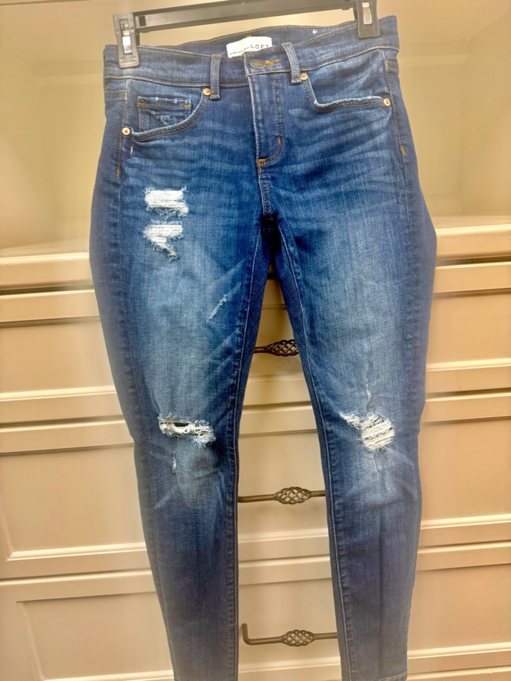 LOFT Distressed Skinny Jeans in Medium Blue Wash WORN ONCE